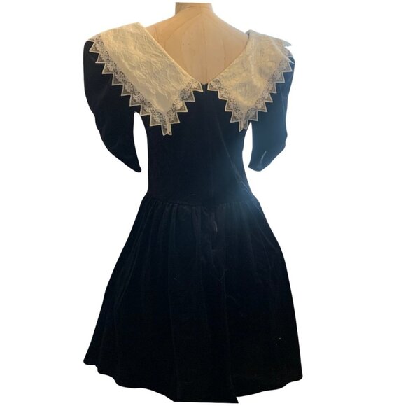Eber Black Velvet Ivory Lace Collar Short Sleeve Mini Dress Women Size 7 Vintage - Picture 2 of 10